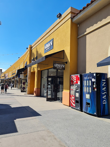 Shopping Mall «Las Americas Premium Outlets», reviews and photos, 4211 Camino De La Plaza, San Diego, CA 92173, USA