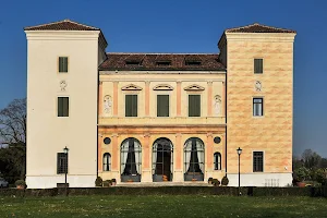 Villa Trissino image
