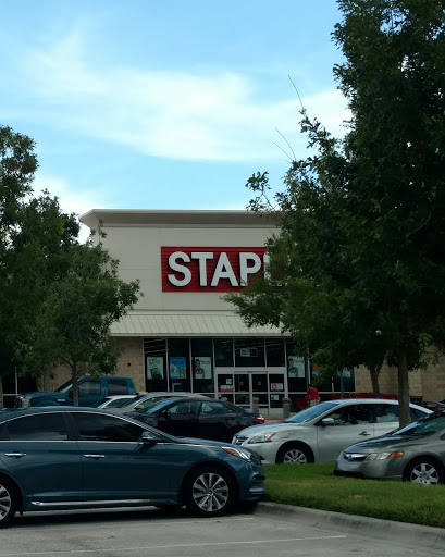 Office Supply Store «Staples», reviews and photos, 1626 W Orange Blossom Trail, Apopka, FL 32712, USA