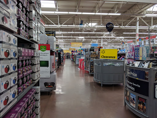 Department Store «Walmart Supercenter», reviews and photos, 35 Plaza Dr, Tamaqua, PA 18252, USA