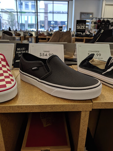 Shoe Store «DSW Designer Shoe Warehouse», reviews and photos, 120 Market St, Collegeville, PA 19426, USA