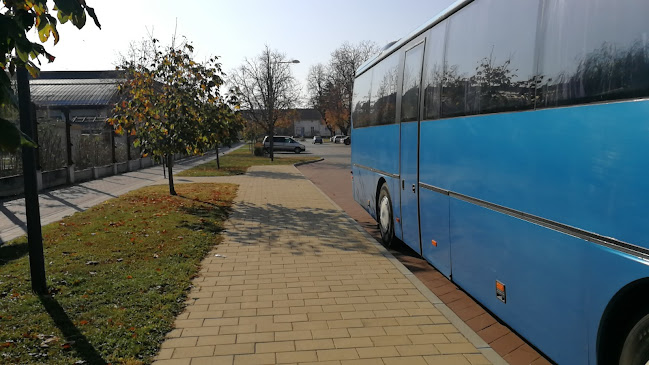 Buszparkoló