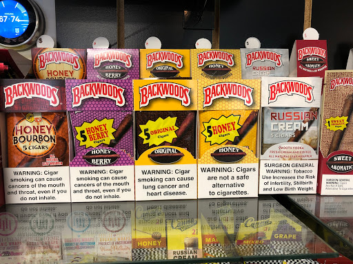 Tobacco Shop «Burton Heights Smoke Shop», reviews and photos, 1970 Division Ave S, Grand Rapids, MI 49507, USA