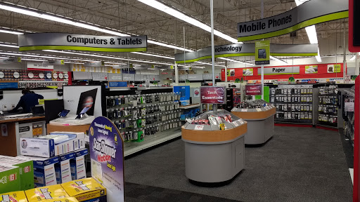 Office Supply Store «Staples», reviews and photos, 2230 Bridgepointe Pkwy, San Mateo, CA 94404, USA