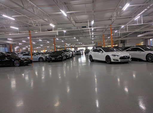 Car Dealer «Ultimo Motors», reviews and photos, 4575 Weaver Pkwy, Warrenville, IL 60555, USA