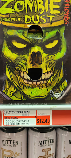 Grocery Store «Oakridge Supermarket», reviews and photos, 31240 Groesbeck Hwy, Fraser, MI 48026, USA