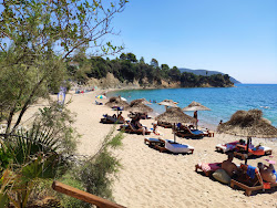 Finikounta II beach'in fotoğrafı imkanlar alanı