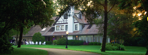 Restaurant «Hawkshead Restaurant», reviews and photos, 523 Hawks Nest Dr, South Haven, MI 49090, USA