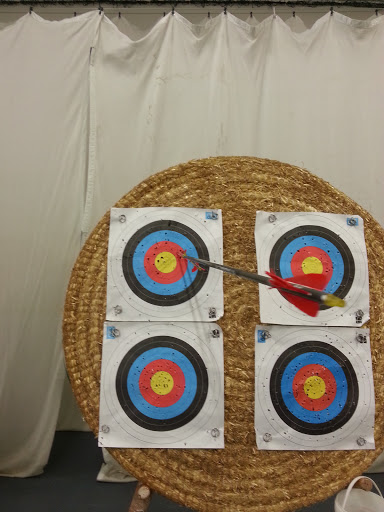 Tiro con l' arco sede indoor della A.S.D. Bresso Archery Team