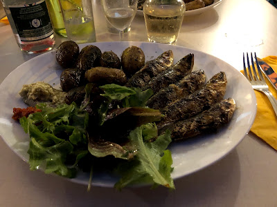 Les Falaises resto - crêperie à Plouha
