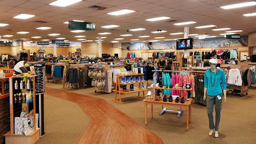 Sporting Goods Store «Peter Glenn Ski & Sports», reviews and photos, 1900 Okeechobee Blvd, West Palm Beach, FL 33409, USA