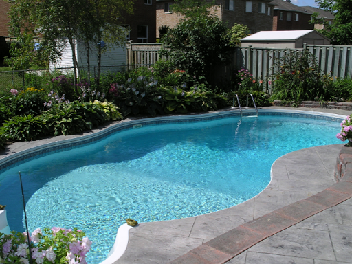 Pool cleaning service Vallejo