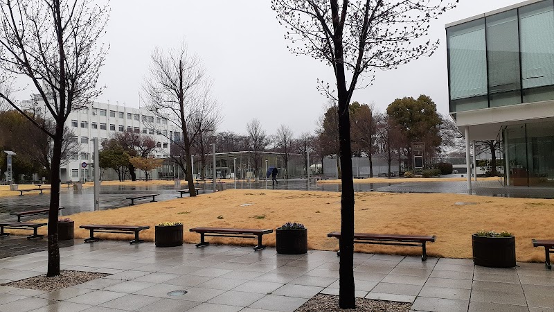 神奈川工科大学 中央緑地公園
