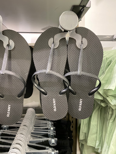 Clothing Store «Old Navy», reviews and photos, 634 Spectrum Center Dr, Irvine, CA 92618, USA