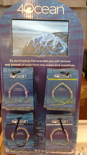 Jewelry Store «Gray Jewelers», reviews and photos, 172 Johns Pass Boardwalk W, Madeira Beach, FL 33708, USA