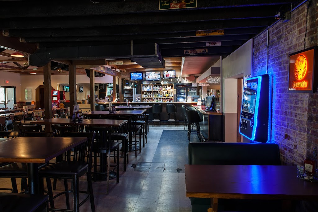 Lebo's bar & grill Cincinnati, OH 45230 Menu, Hours, Reviews and