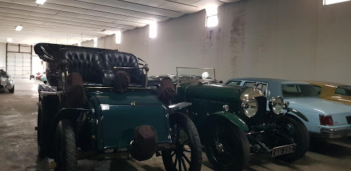 Car Dealer «Orlando Classic Cars», reviews and photos, 506 Pine St, Orlando, FL 32824, USA