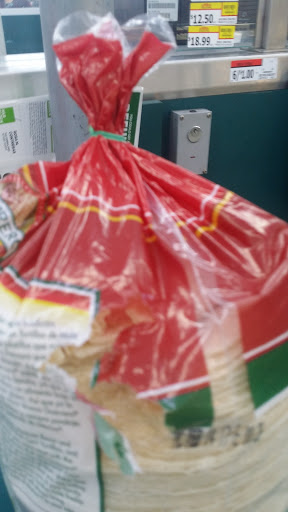 Grocery Store «Superior Grocery Store», reviews and photos, 16055 E Foothill Blvd, Fontana, CA 92335, USA