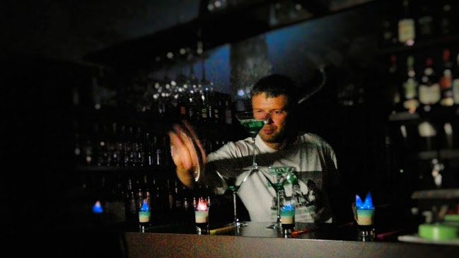 10 prstov Café Bar Telefónne číslo