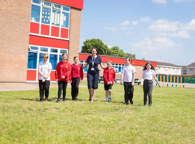 Reviews of Biggin Hill Primary School in Hull - School