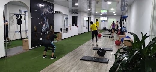 Centro de entrenamiento fitness FST