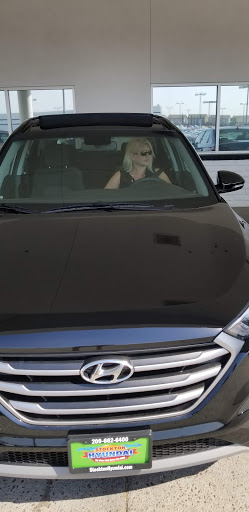 Hyundai Dealer «Stockton Hyundai», reviews and photos, 2979 Auto Center Cir, Stockton, CA 95212, USA