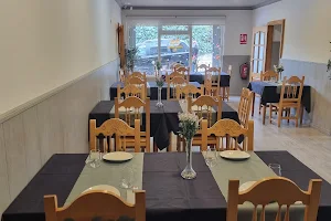 Yusta Restaurant image