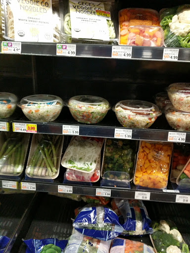 Grocery Store «Kroger», reviews and photos, 2058 25 Mile Rd, Shelby Charter Township, MI 48316, USA