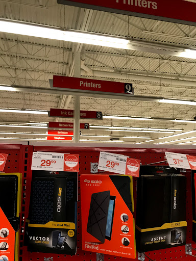 Office Supply Store «Staples», reviews and photos, 4043 Riverdale Rd, Ogden, UT 84405, USA