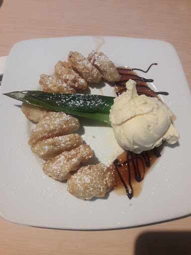 Shopping Mall «The Promenade at Howard Hughes Center», reviews and photos, 6081 Center Dr, Los Angeles, CA 90045, USA