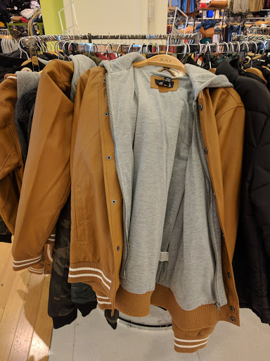 Clothing Store «Forever 21», reviews and photos, 1201 Main St 101& 201, Houston, TX 77002, USA