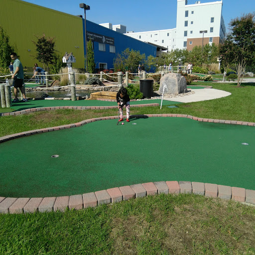 Golf Course «Riverwalk Mini Golf», reviews and photos, 550 Justison St, Wilmington, DE 19801, USA