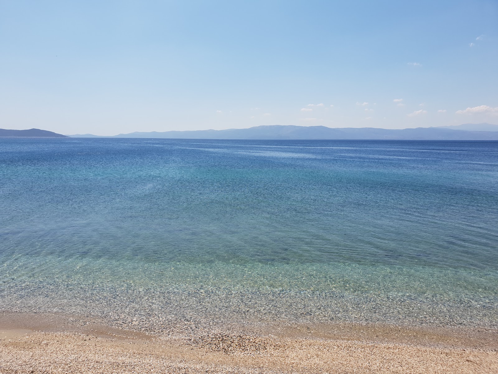 Φωτογραφία του Mouse beach με ευρύχωρος κόλπος