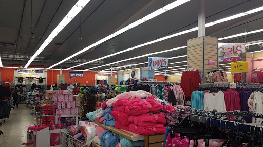 Discount Store «Fallas Discount Stores», reviews and photos, 19719 Sherman Way, Winnetka, CA 91306, USA