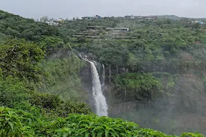 Lingmala waterfall Entry image