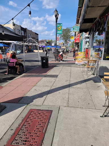 Liquor Store «Town Beverage Liquor Store», reviews and photos, 7804 Bergenline Ave, North Bergen, NJ 07047, USA