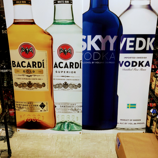 Liquor Store «Valley Plaza Discount Liquor», reviews and photos, 43 Main St, South Grafton, MA 01560, USA