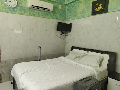 OYO 44284 Atm Residency - Hotel in Thirunallar , India