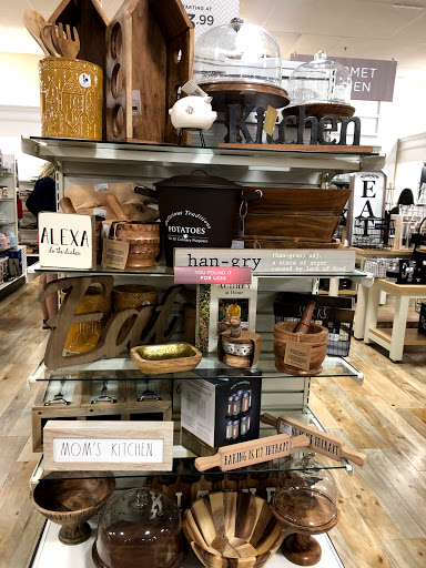 Department Store «HomeGoods», reviews and photos, 8200 Renaissance Pkwy #103, Durham, NC 27713, USA