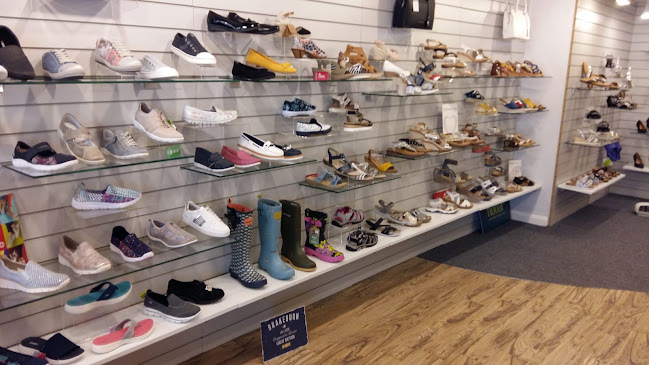 Reviews of Mockingjay in Southampton - Shoe store
