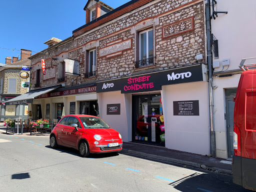 Street Conduite à Étréchy, Essonne