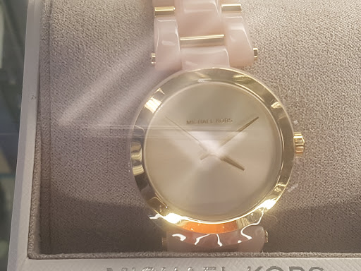 Clothing Store «Ross Dress for Less», reviews and photos, 20 N West End Blvd, Quakertown, PA 18951, USA