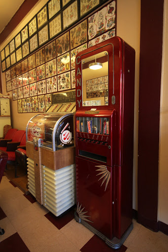 Tattoo Shop «Classic Tattoo Parlor», reviews and photos, 521 N Harbor Blvd, Fullerton, CA 92832, USA