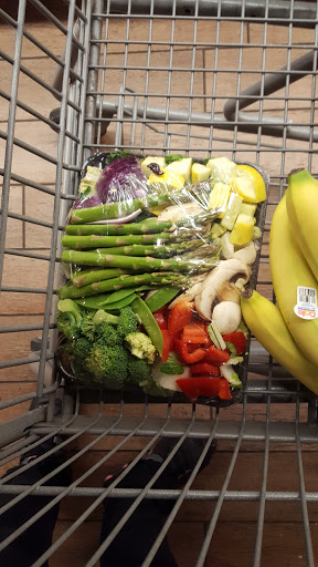 Grocery Store «The Fresh Market», reviews and photos, 6000 Northwest Hwy, Crystal Lake, IL 60014, USA