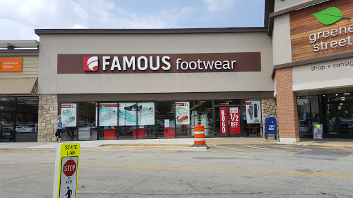 Famous Footwear, 261 E Swedesford Rd, Wayne, PA 19087, USA, 