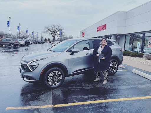 Kia Dealer «Palmen Kia of Kenosha», reviews and photos, 5301 75th St, Kenosha, WI 53142, USA