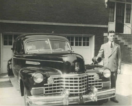 Funeral Home «John M Ireland Funeral Home», reviews and photos, 120 S Broadway St, Moore, OK 73160, USA