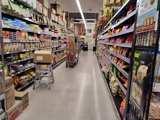 Asian Grocery Store «V & T Supermarket», reviews and photos, 12 N Franklin St, Hempstead, NY 11550, USA