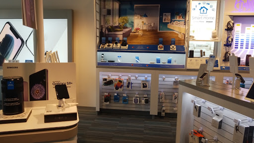 Telephone Company «U.S. Cellular», reviews and photos, 1440 Broadway St, Eureka, CA 95501, USA