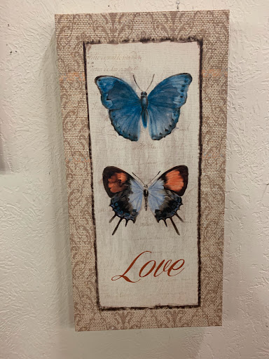 Thrift Store «Nearly New Thrift Shop», reviews and photos, 1250 Bardstown Rd # 114, Louisville, KY 40204, USA